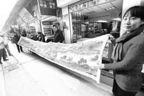 女子4年绣出6米《清明上河图》 欲卖钱供儿读书