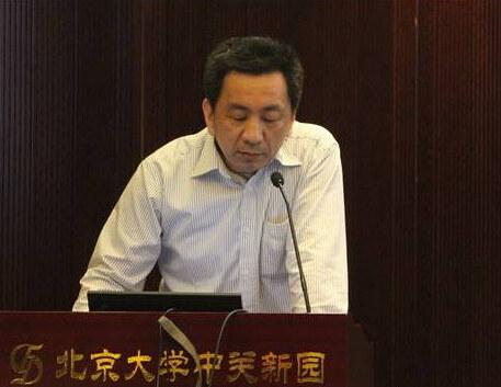 武大同班同学同赴清华读研 同一寝室走出3位院士