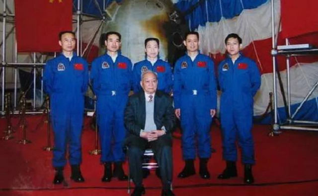 中国火箭控制系统专家、梁启超之子梁思礼在京逝世