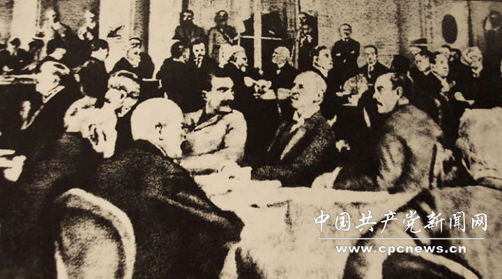 1919年5月4日，五四运动爆发。1919年初，第一次世界大战战胜国在法国巴黎召开“和平会议”，中国以战胜国名义参加，但会议竟规定将战败国德国在中国山东的特权转交日本。图为巴黎和会会场。图片来源：国家博物馆《复兴之路》展览