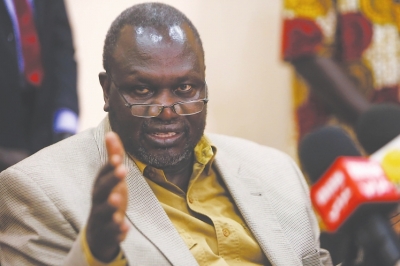 盖宣誓就任南苏丹第一副总统