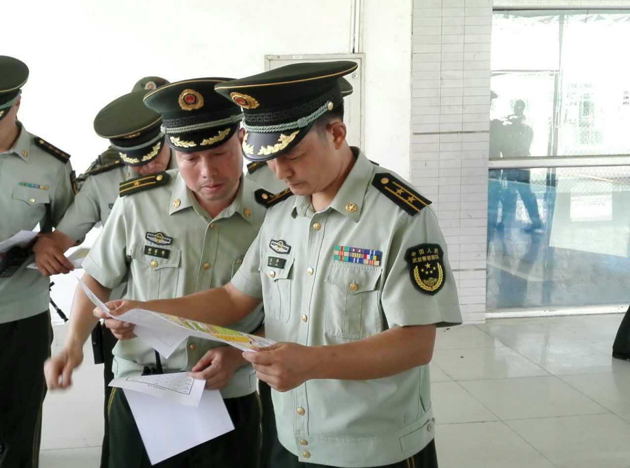 紫薇花中武警护航文化旅游节