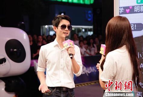 网络直播新规明起实施:主播不能“任性” 弹幕要文明