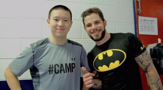 英达儿子落选冰球国家集训队 官方:他集训豁免