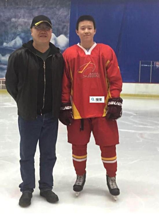英达儿子落选冰球国家集训队 官方:他集训豁免