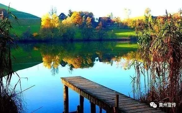 怎么描述风景很美的词 ef6c5c58c4065bde4f4141405d5fd3a5.jpeg