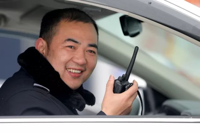 向奎▲副所长 黄明锋▲民警 周良波▲民警 税东▲辅警 雷仕林▲辅警