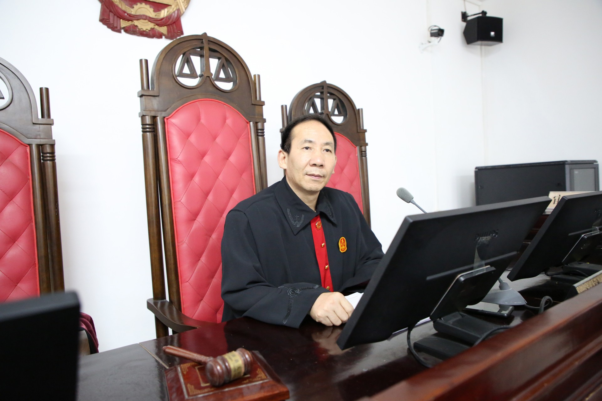 司法为民守清廉|记阳新法院富池法庭庭长王明华_长江云 - 湖北网络