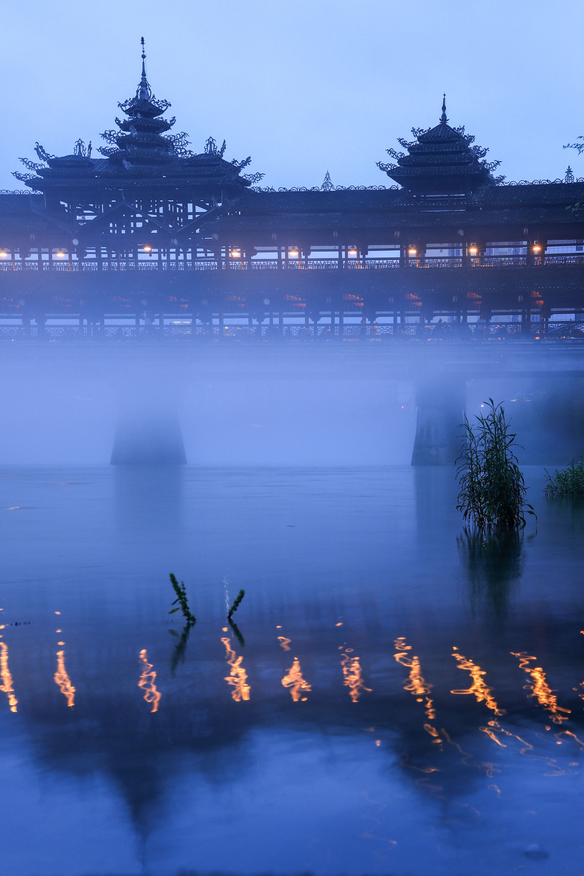 宣恩烟波浩渺风雨桥
