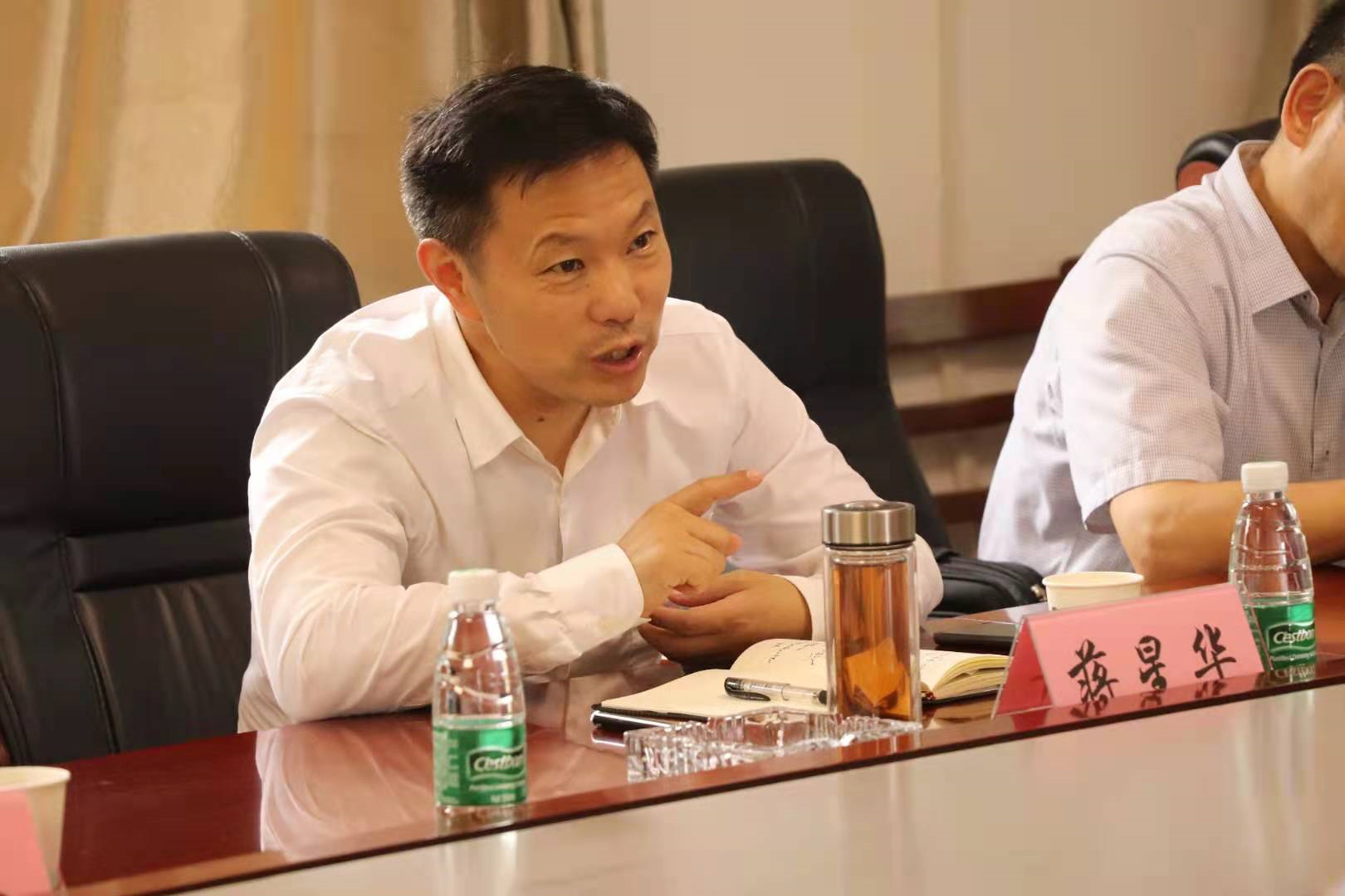 省乡村振兴局党组副书记局长蒋星华来赤壁市调研项目建设