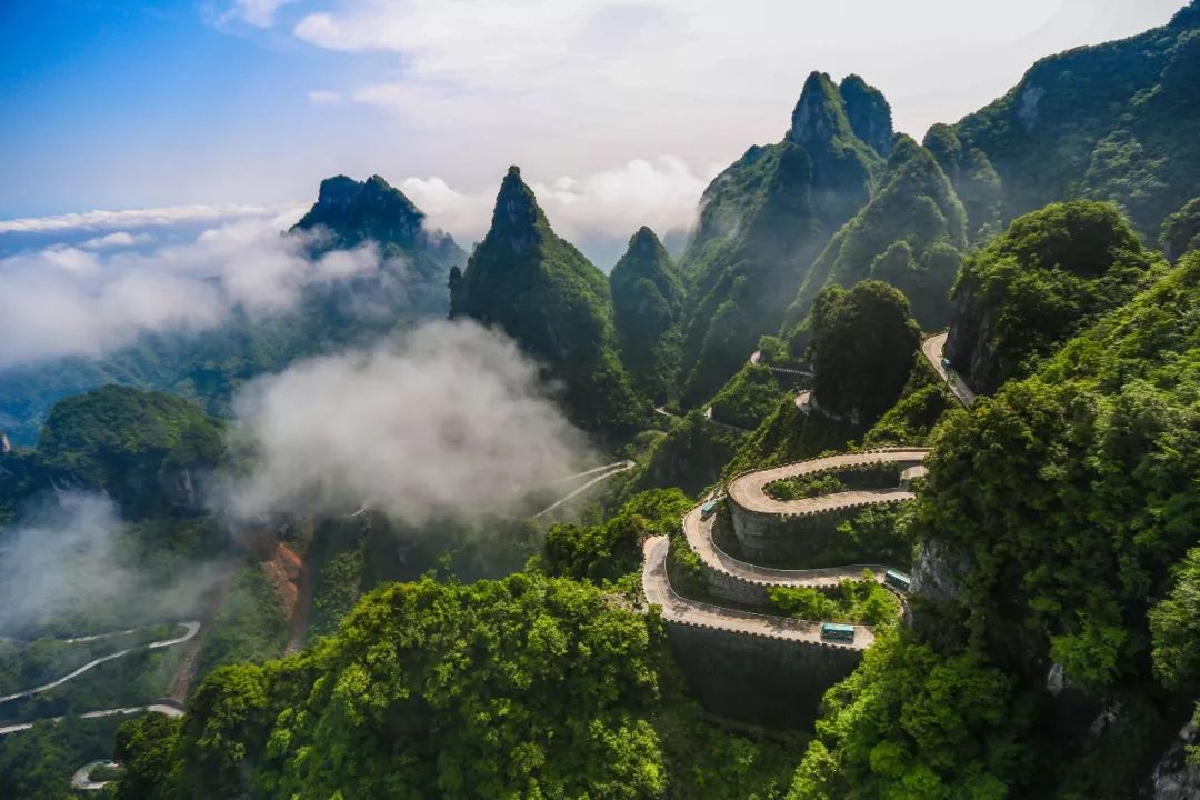 会当凌绝顶武陵山脉畅享之旅