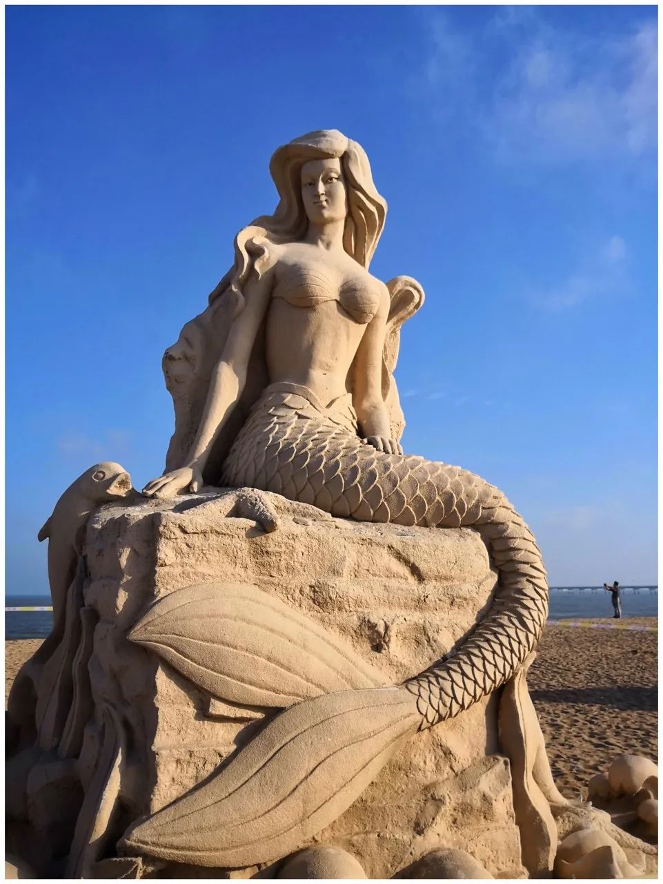 比三亚便宜,比青岛人少,这座低调的海滨老城才是山东no.1!