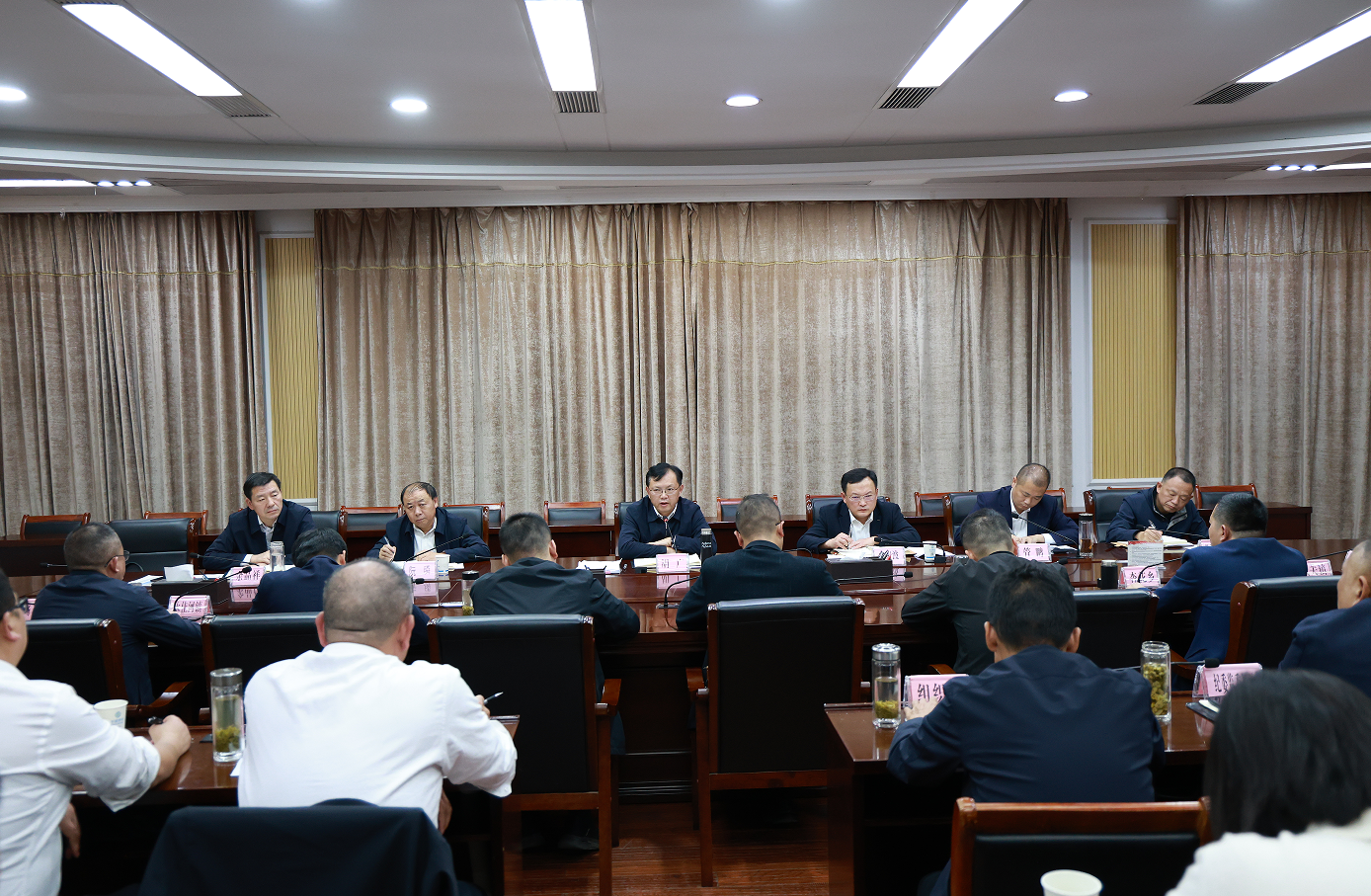 简讯：胡广主持召开倒水河水质攻坚提升保目标工作督办会