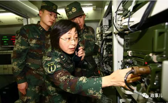 这位女少将系二炮唯一女将军 曾以省状元考入北大