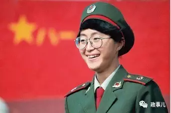 这位女少将系二炮唯一女将军 曾以省状元考入北大