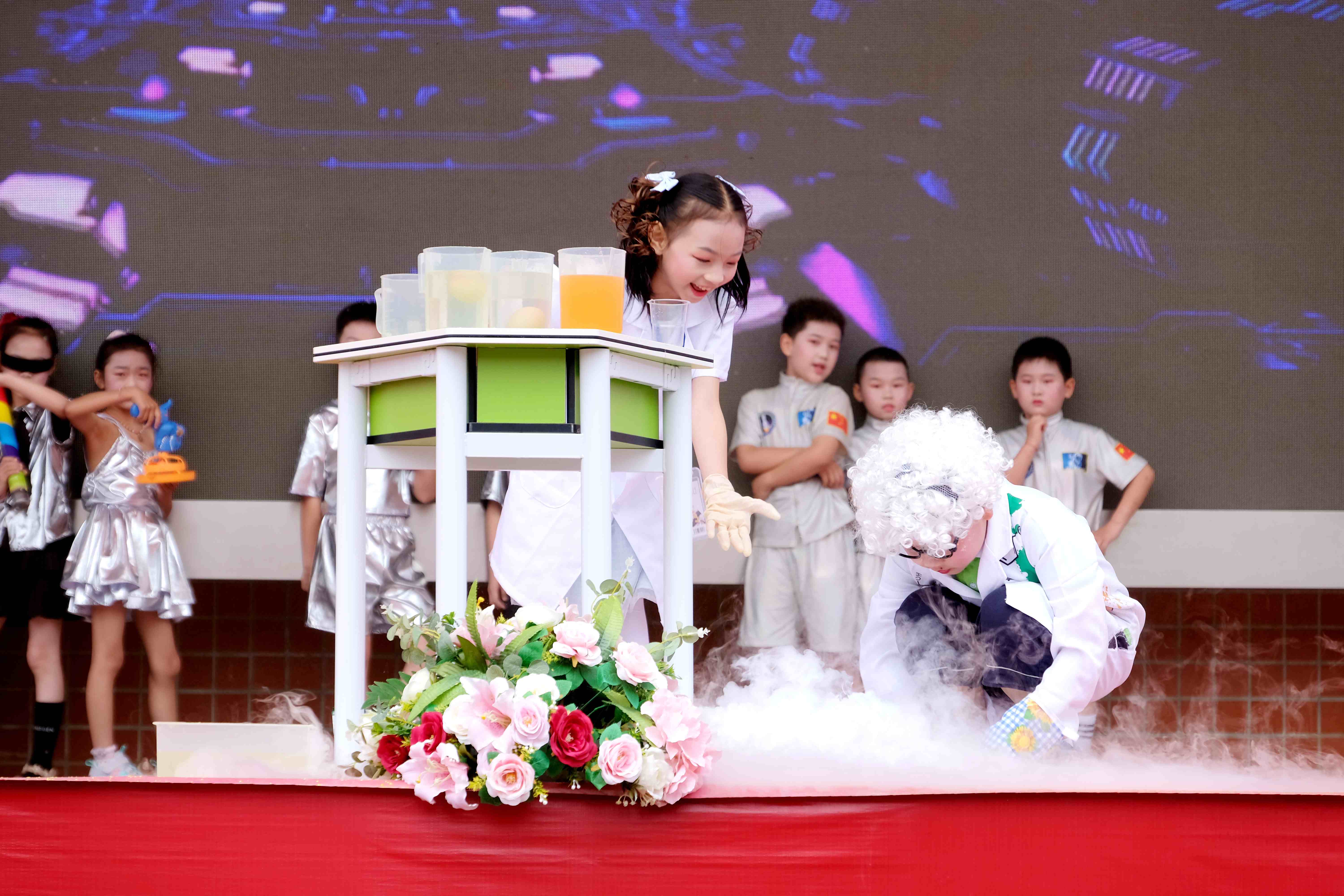 “红韵”润童心 “艺”启向未来 房县天明小学第十二届“红韵艺术节”暨庆“六一”举行