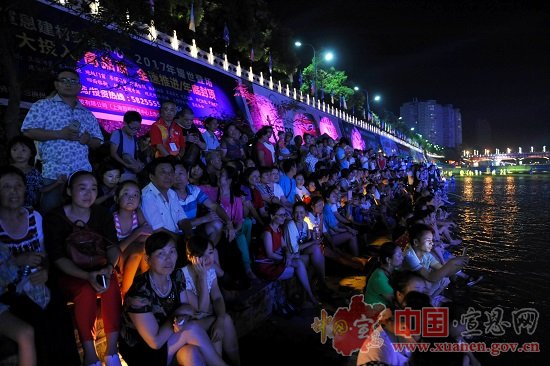 【聚焦水运会】民乐悠扬宣恩夜 妙韵回响贡水情