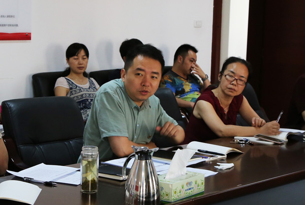 向东风同志介绍安徽省天长市医联体建设情况