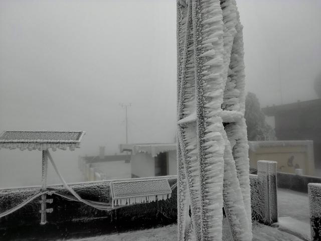 湖北恩施：新一轮冰雪新一轮景象
