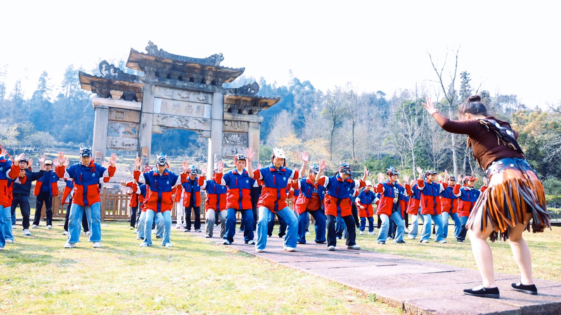咸丰：“国潮”风吹进土司城 世遗变身“土司夫人梦工厂”