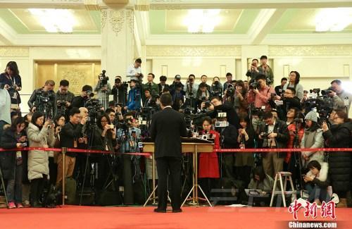 2017年全国两会今日落幕 李克强将答记者问