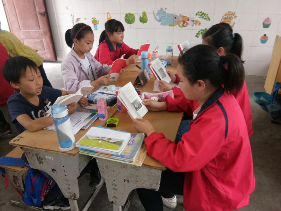 柳林中心学校：书香溢校园  阅读促成长