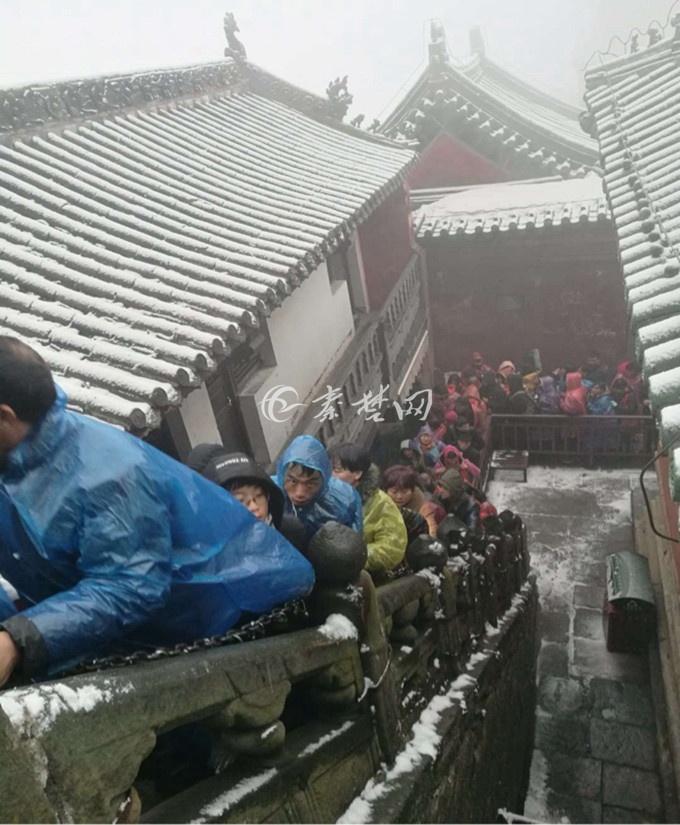 未来三天十堰以阴雨天气为主 武当山景区今日迎降雪