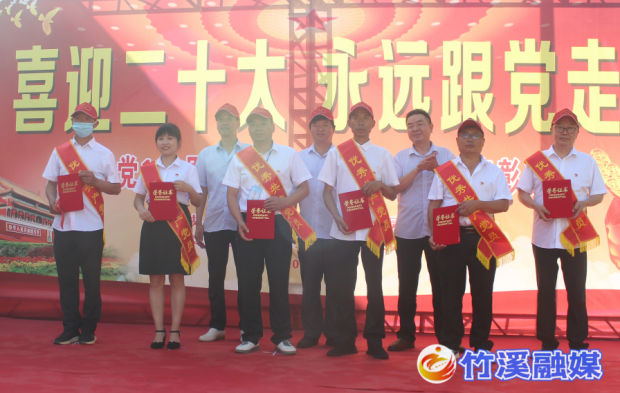 ea8993128e37ddc44a63ebbbc7e83af