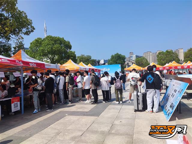 local92559b8a3e1d49c19dc76fe50988bfd7