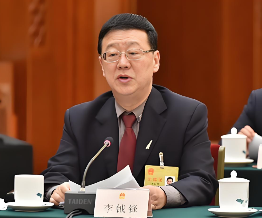 正在上传...