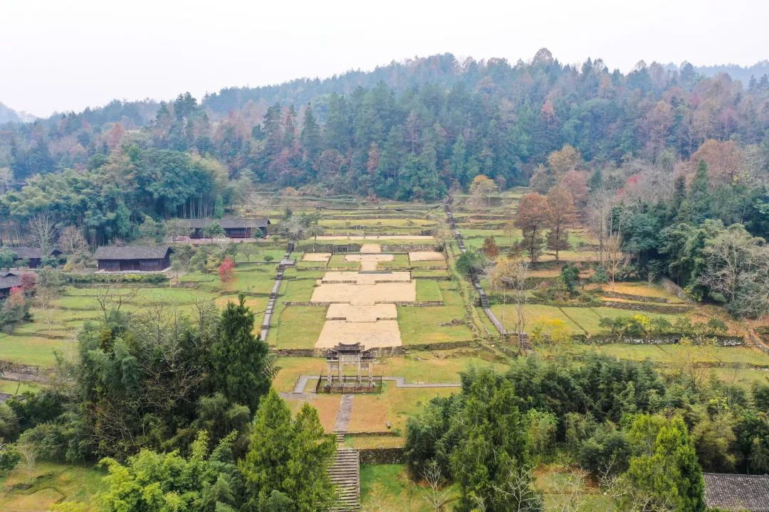 咸丰唐崖新颜惹人眼