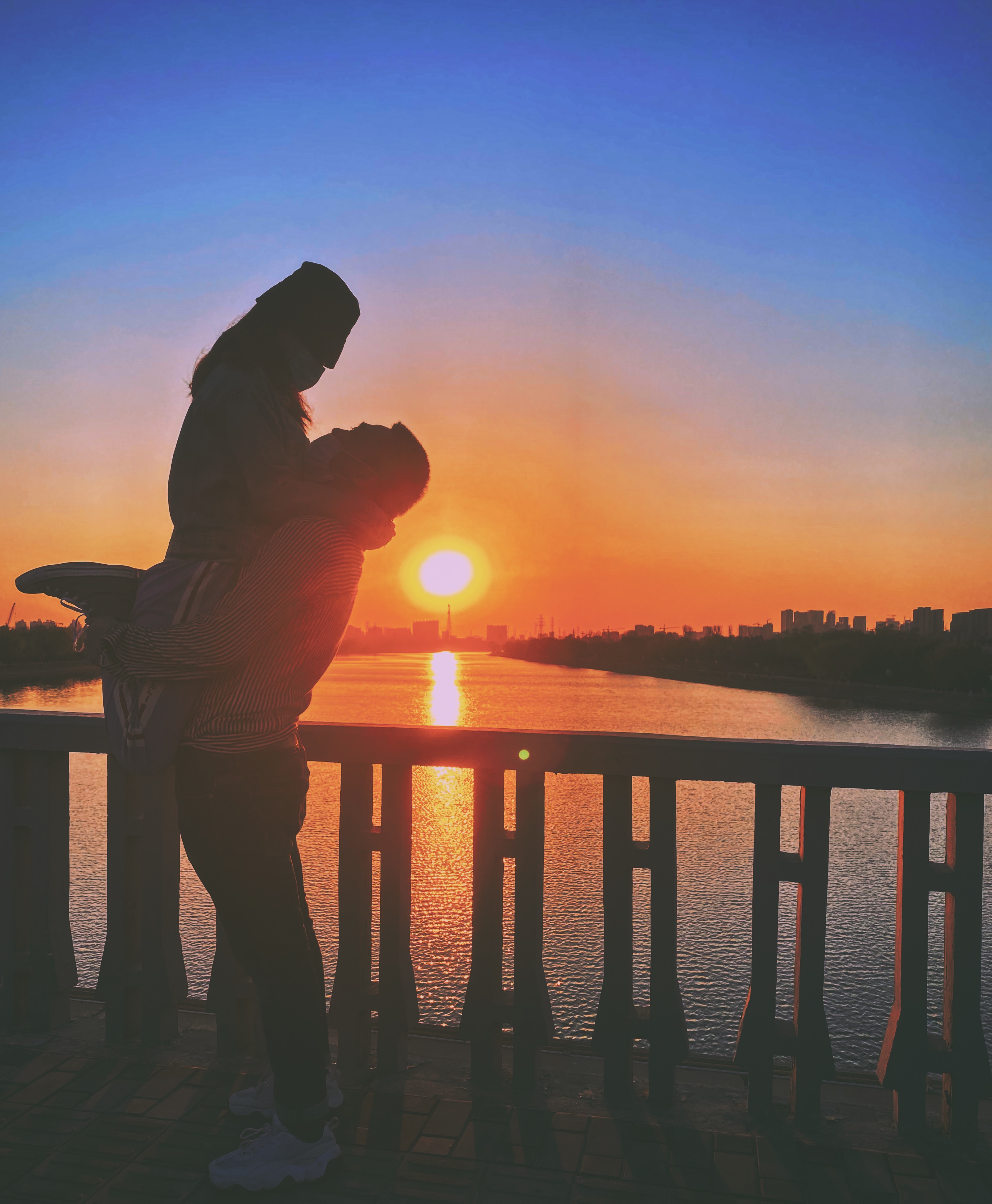 "浪漫七夕":爱就大胆晒出来!快来感受温馨时刻