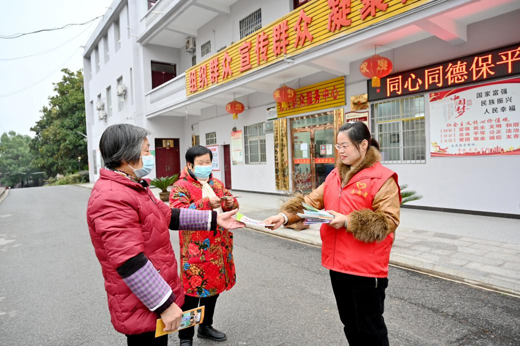 灵乡镇:国际志愿者日活动精彩纷呈 