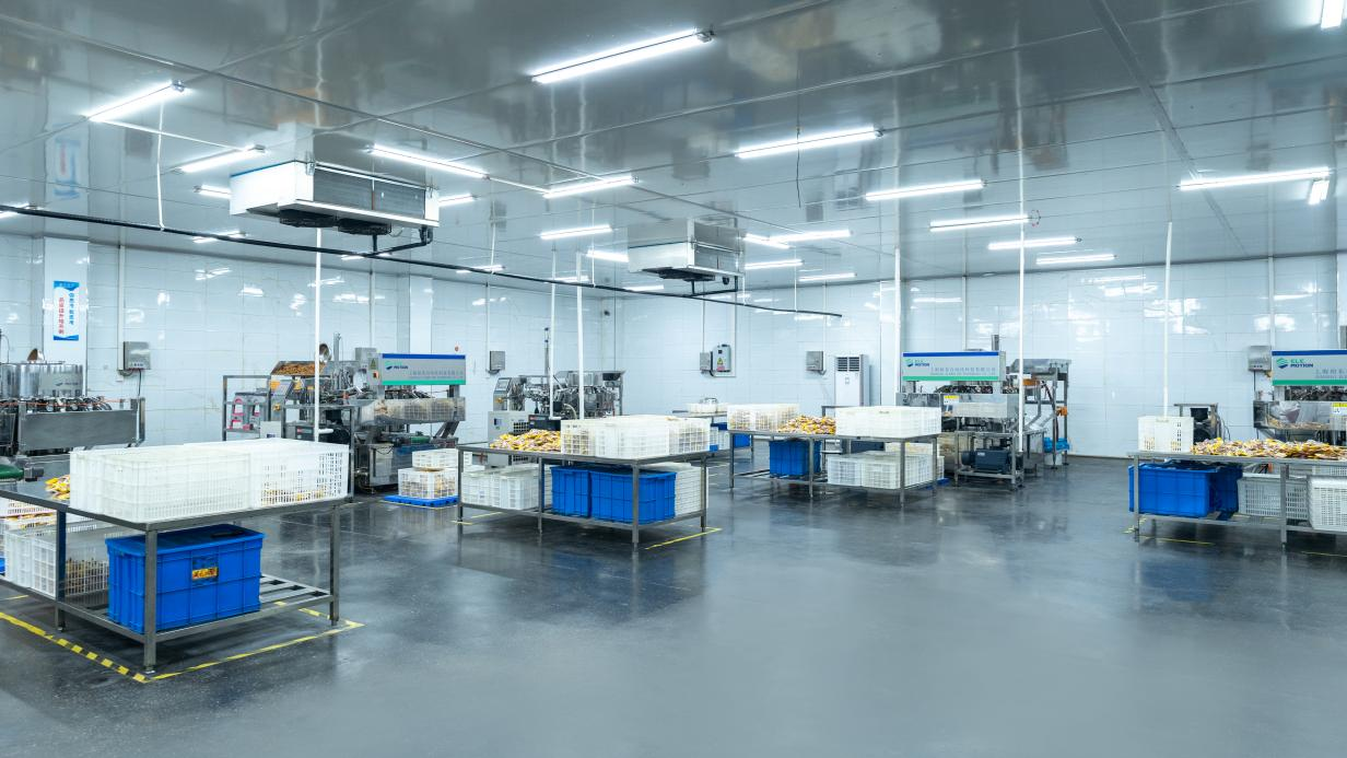 湖北大冶企业生产线火力全开