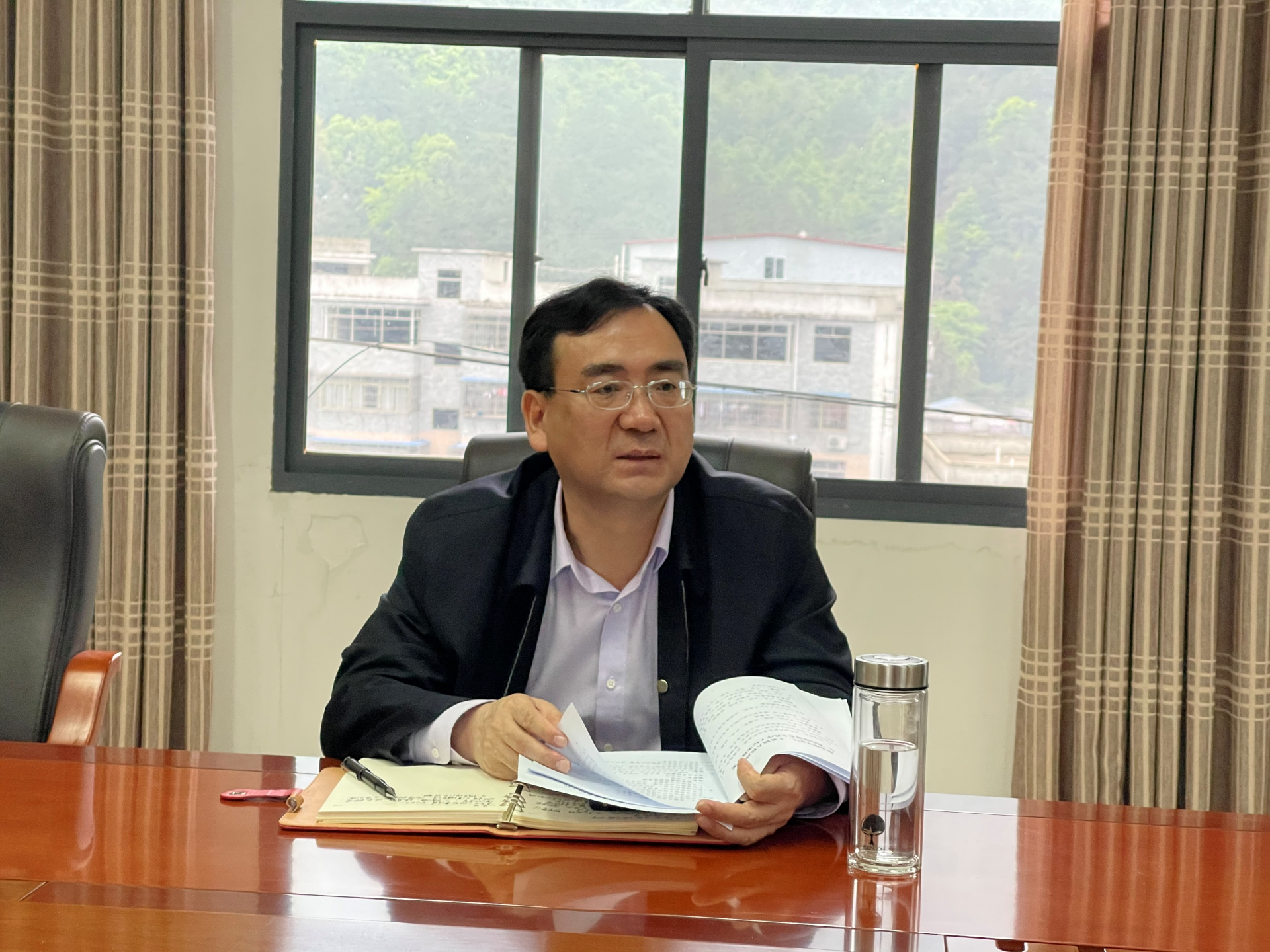 明进华到王英检查调研旅游安全,党史学习教育,"三资"清理工作