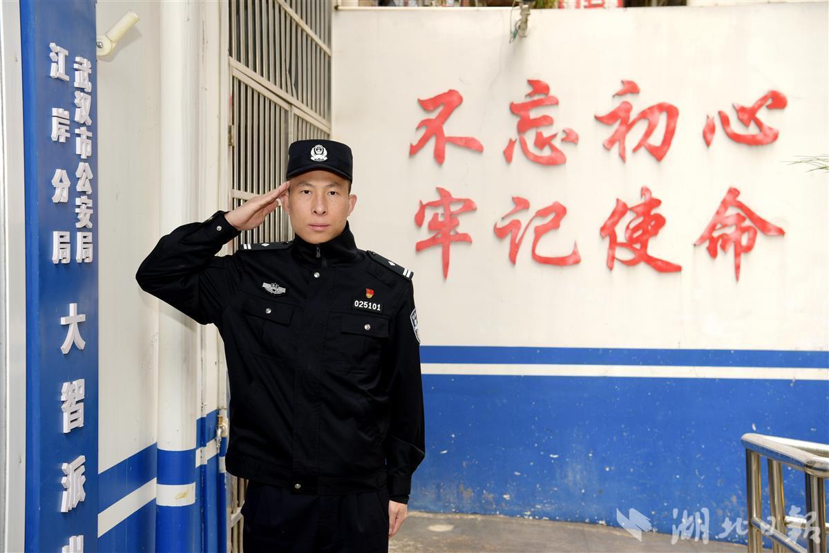 总书记是人民最可信赖的核心——疫情防控、疫后重振亲历者感怀