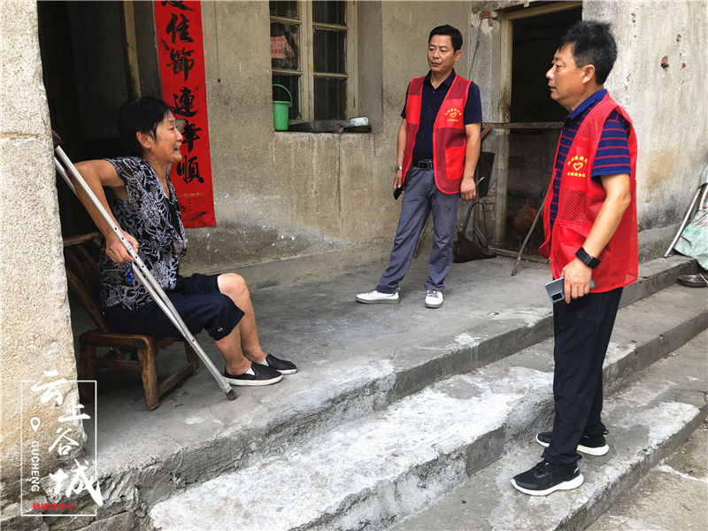 谷城南河镇兴隆村:乡村夜话听民意 共同缔造聚民心