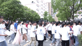 00102[00_00_04--00_00_07].gif