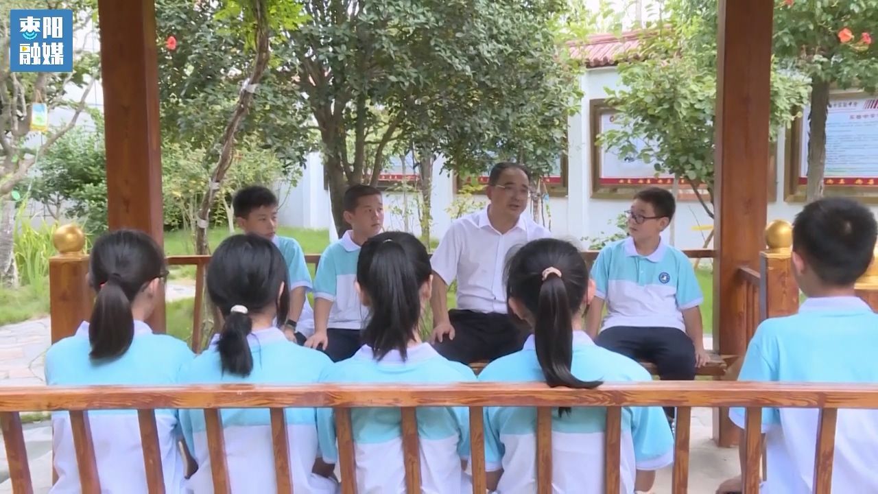 枣阳实验中学张海燕图片