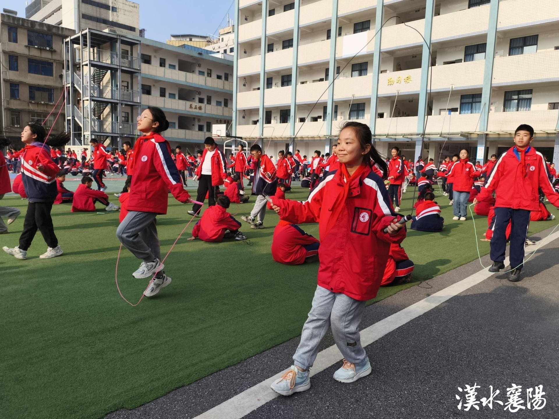 红光小学举办特色大课间运动会