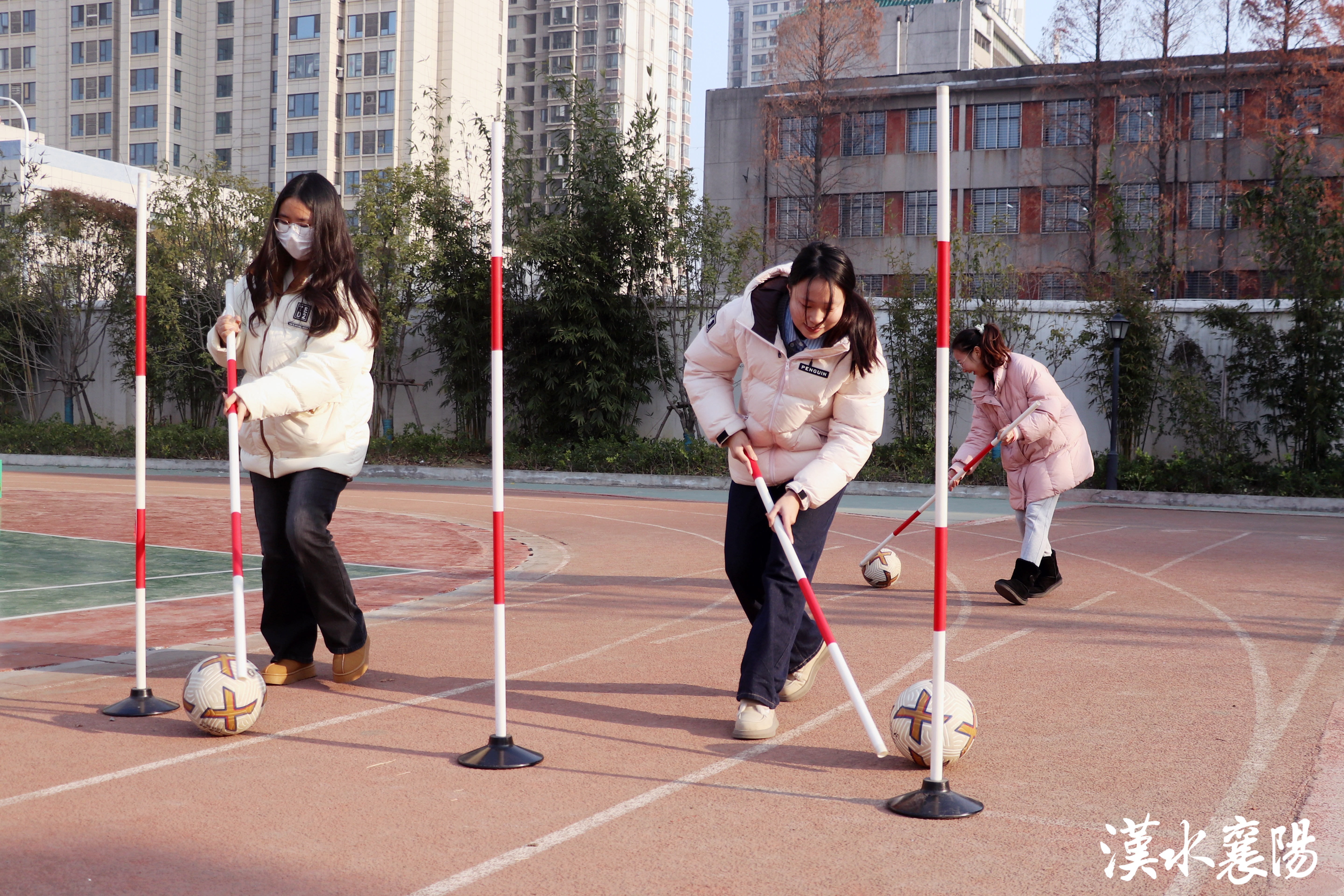 磁器街小学:趣味运动会迎新年