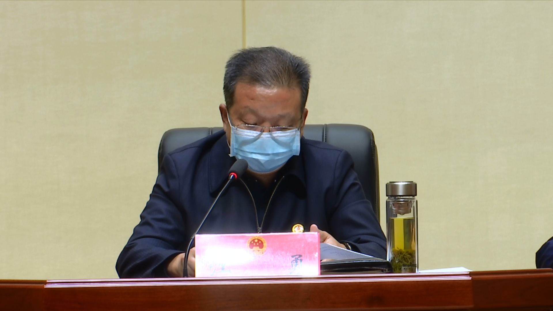 县人大常委会副主任周迪生,蔡璐,丁珍桃,张勰,王国喜出席会议.