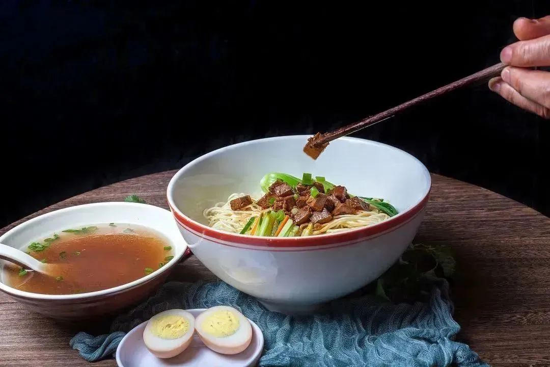 )6QIQ5(J6_7F7E7_029DI 图片