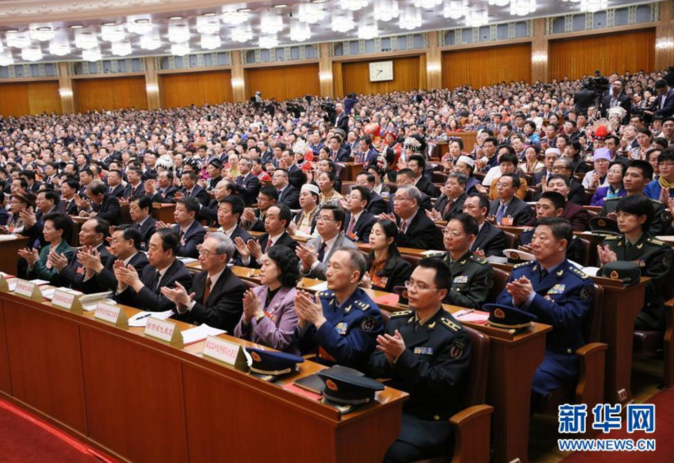 县政协十届八次常委会召开