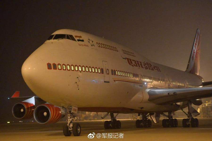 今日凌晨，印度总理莫迪抵达武汉