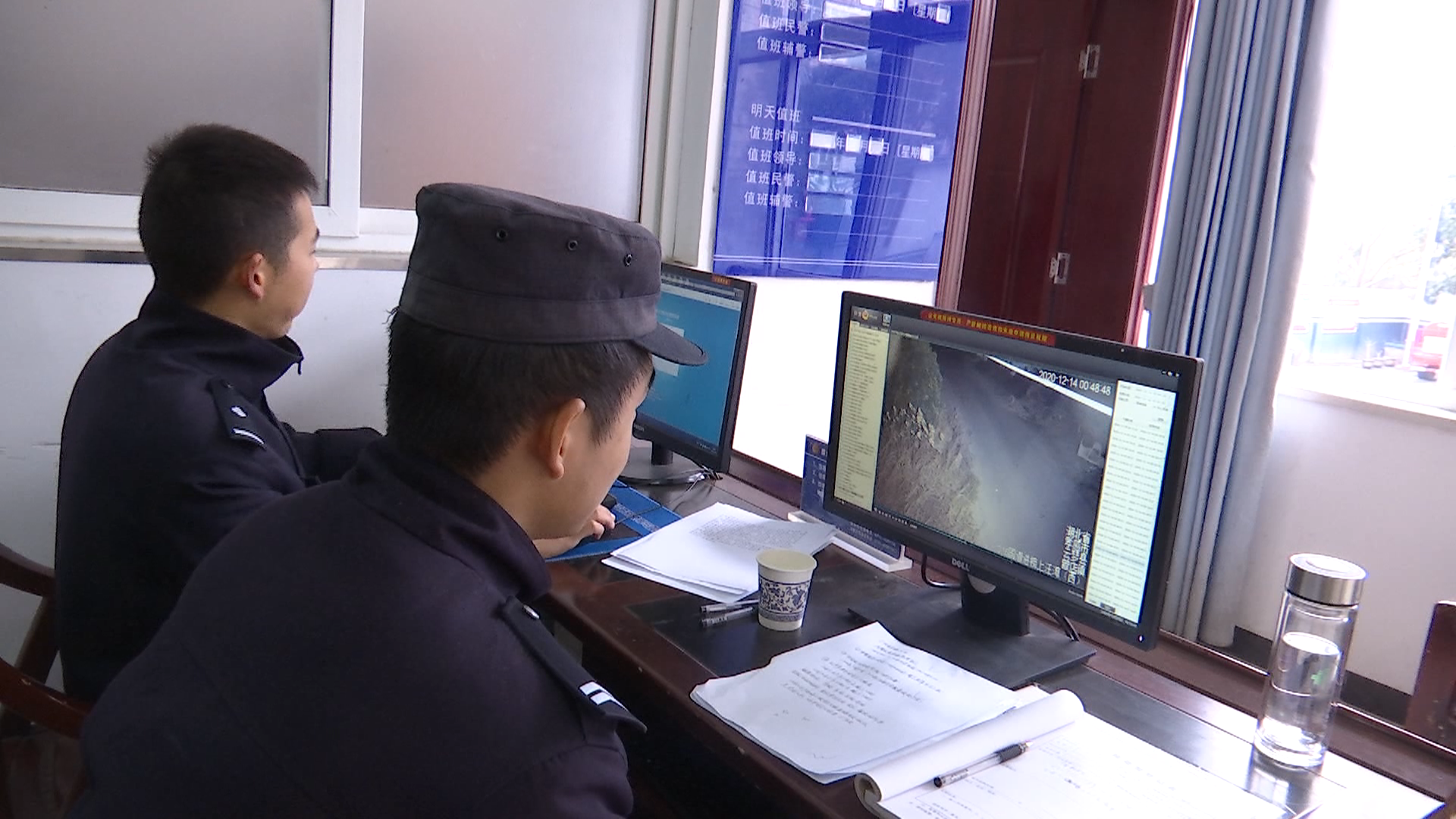 云梦县曾店派出所集中发还赃物