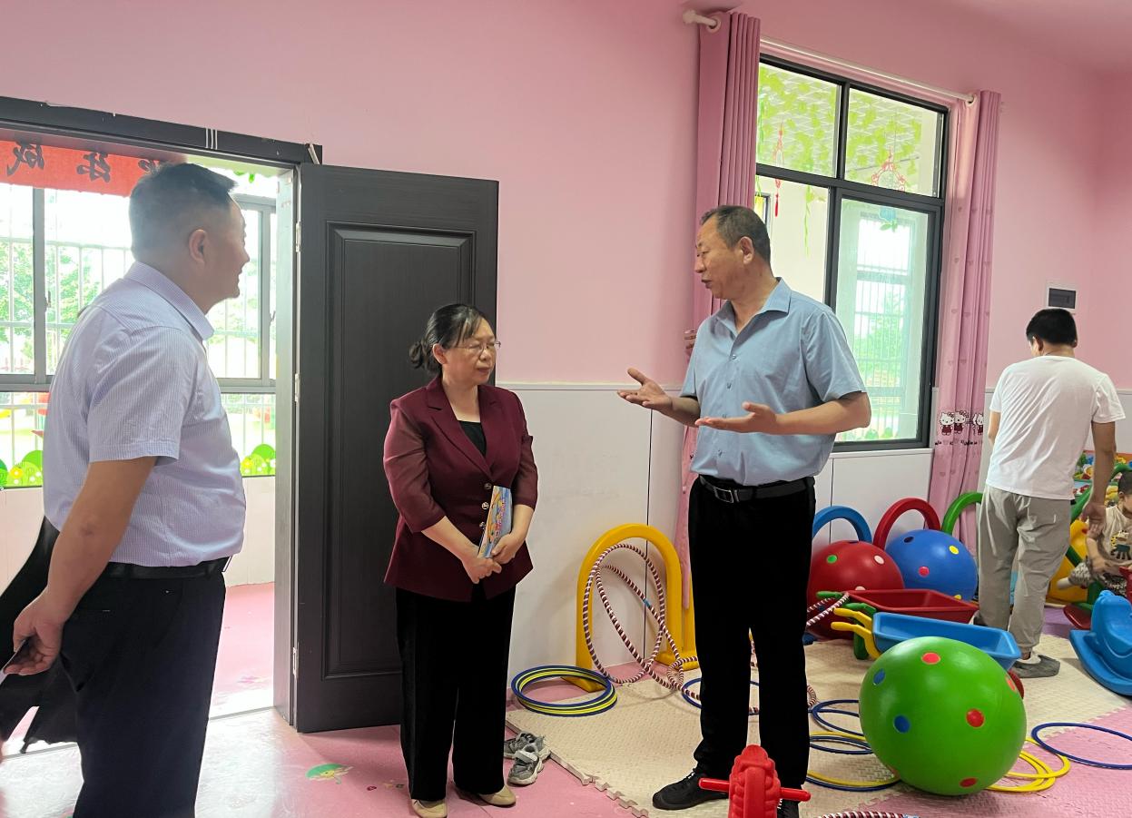 雷公镇向日葵亲子小屋图片