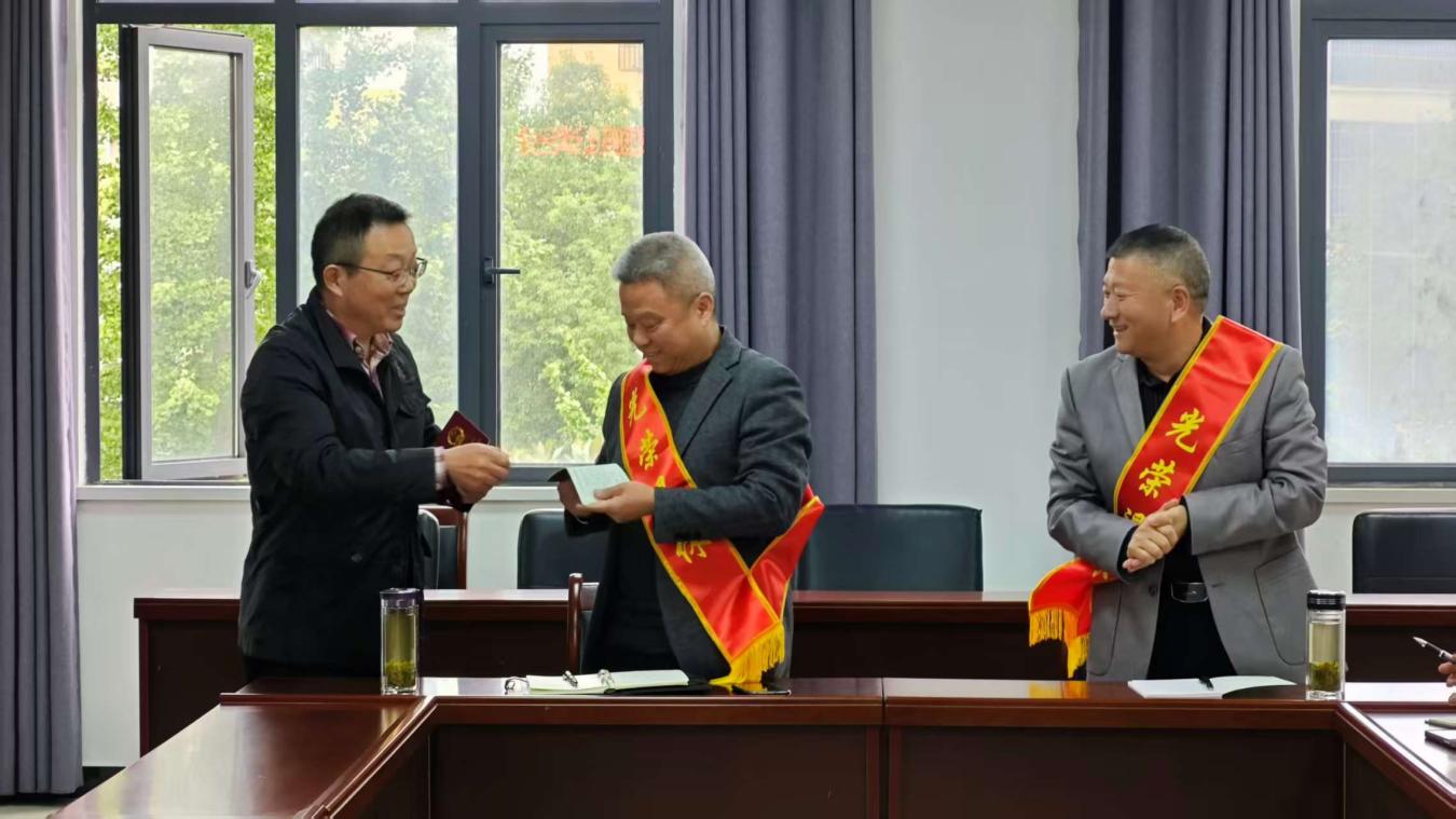 2854cd22e0f5a3f883ad540fecda21b0