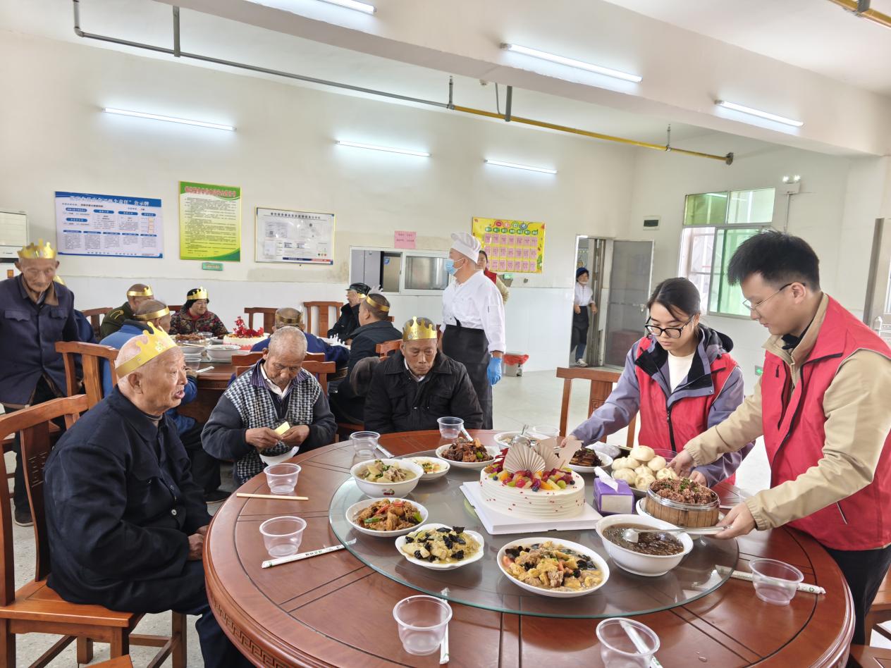 7dd3f4af25e2f5569c431682eba0bf5