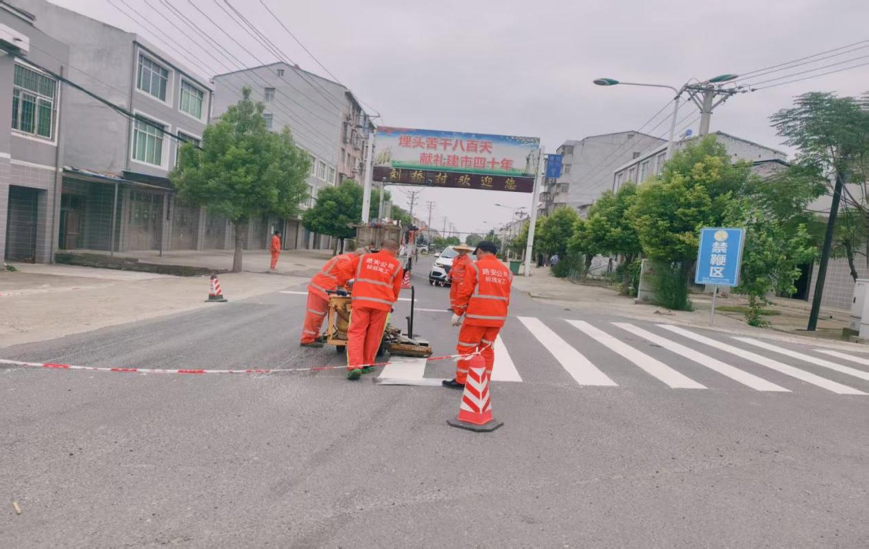 64fb8cf387e40d1bd632db3315c26ff6